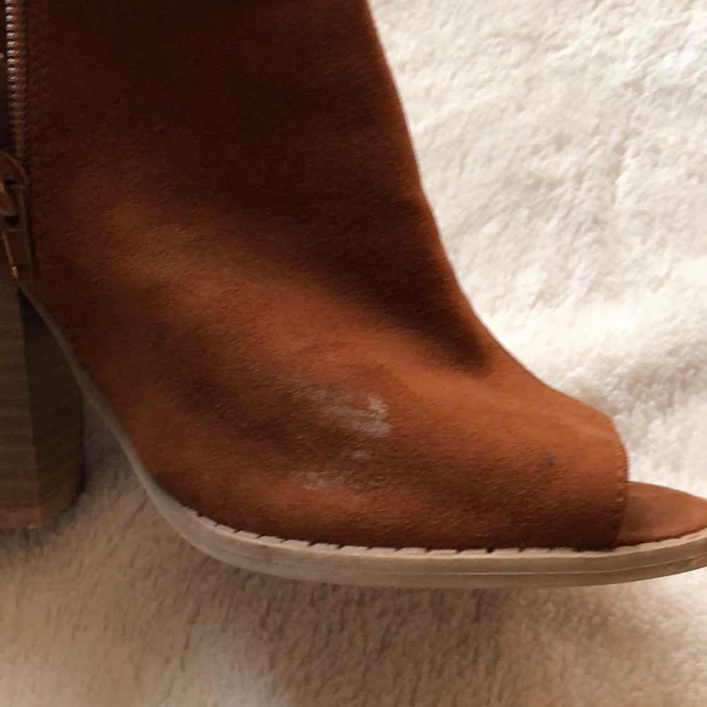 Fringe Booties - Picture 4 of 6
